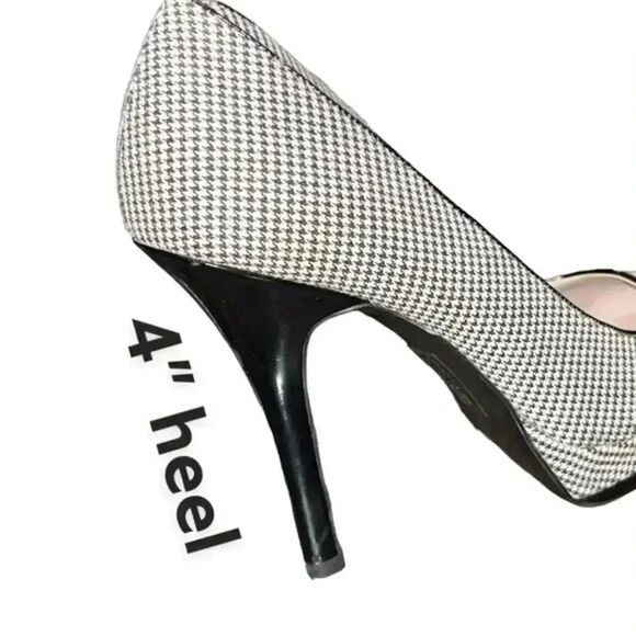 NINE & co. beautiful black & white pumps. - Picture 4 of 8